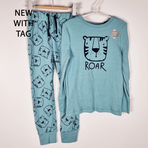 4-5Y Tiger Pyjamas