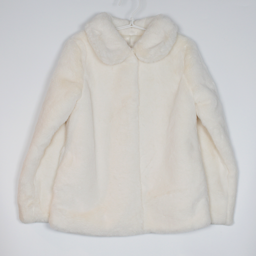 7-8Y
Cream Faux Fur Coat