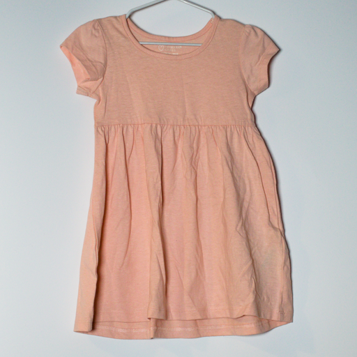 9-12M
Peach & Leopard Dresses