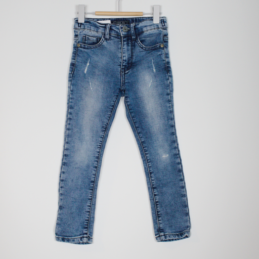5Y
Distressed Fade Wash Jeans