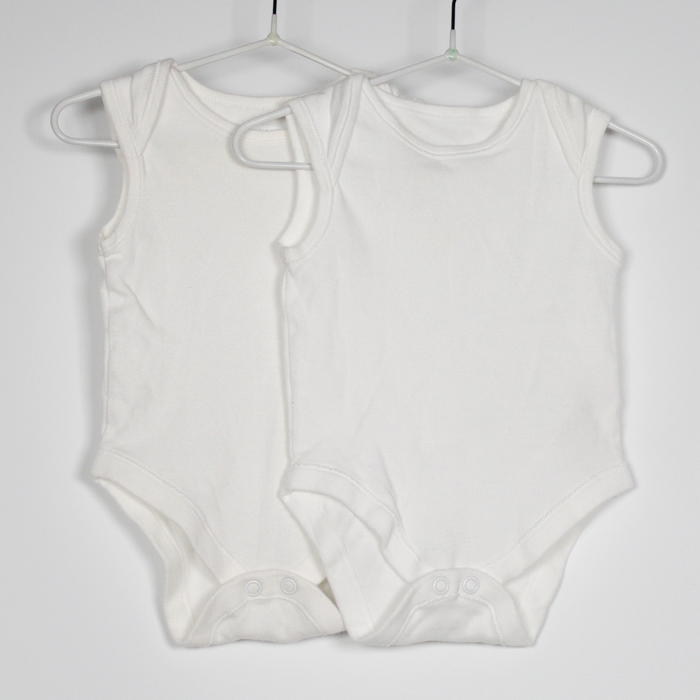 0-3M
2 Vest Bodysuits
