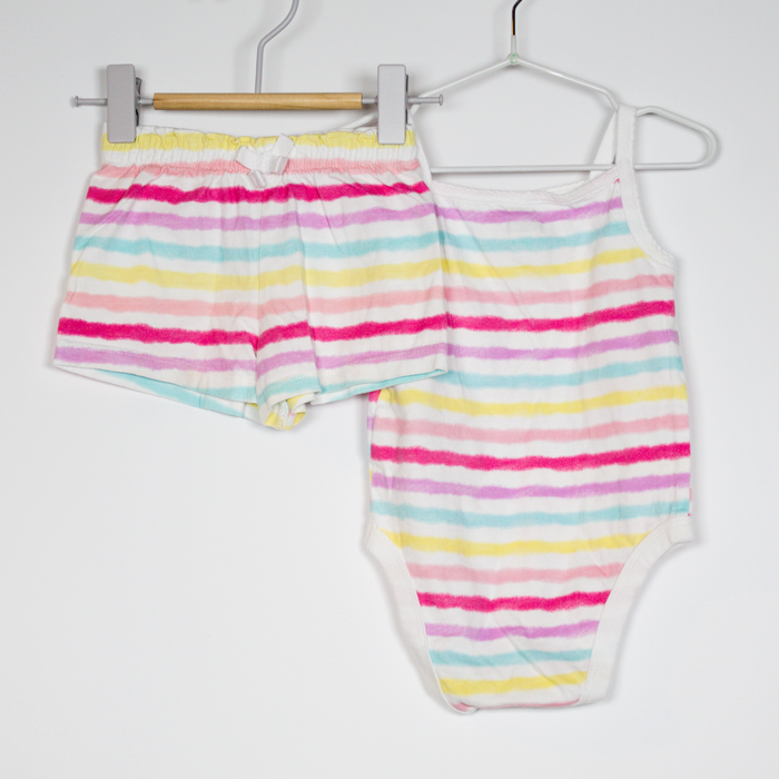 6-9M
Stripe Set