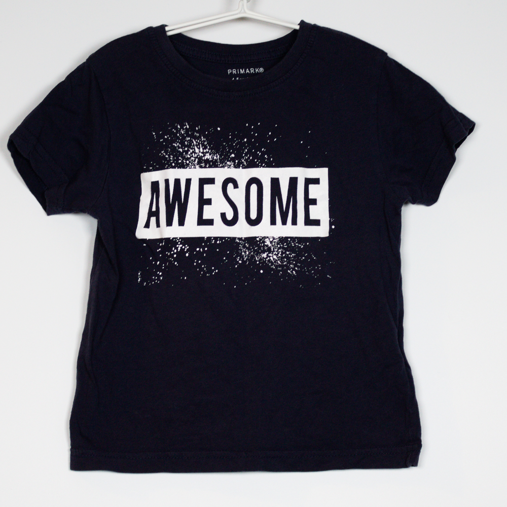 4-5Y
2 x Slogan Tees