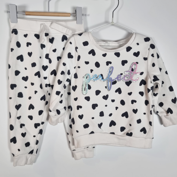 12-18M
Perfect Track Suit