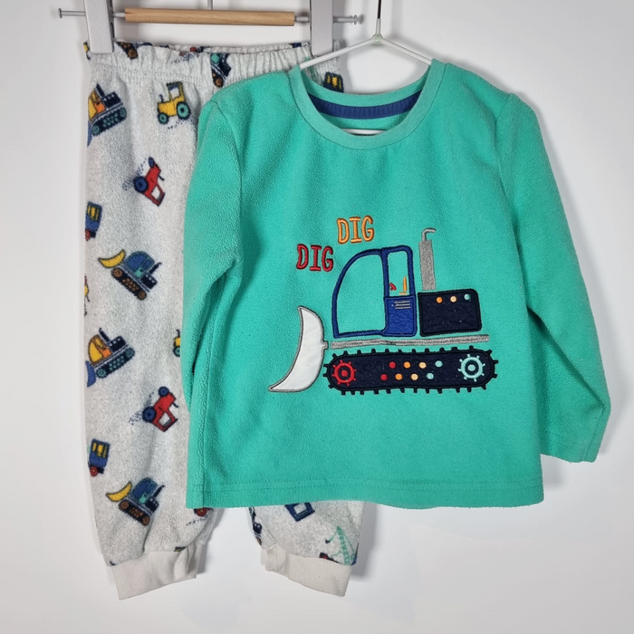 12-18M
Dig Dig Pyjamas