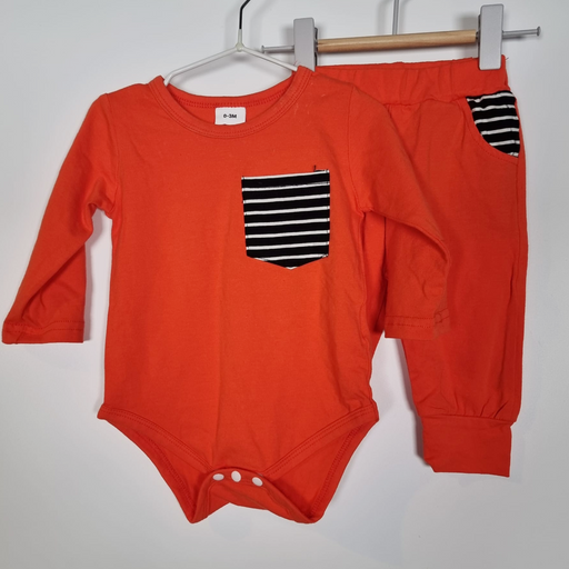 0-3M
Orange Set
