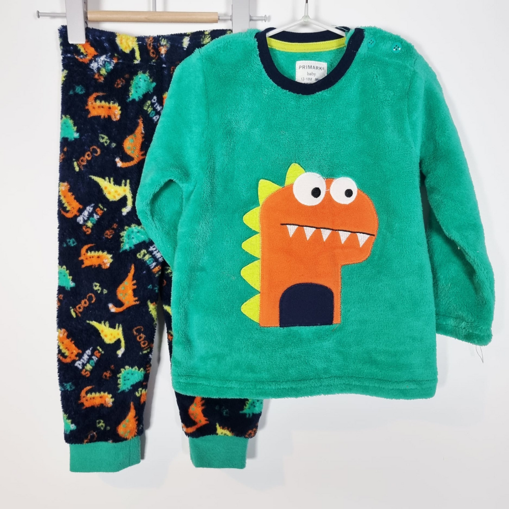 12-18M
Fleece Dino PJs