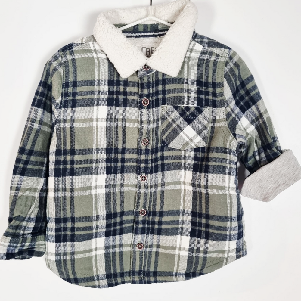 18-23M
Fleece Collar Shirt