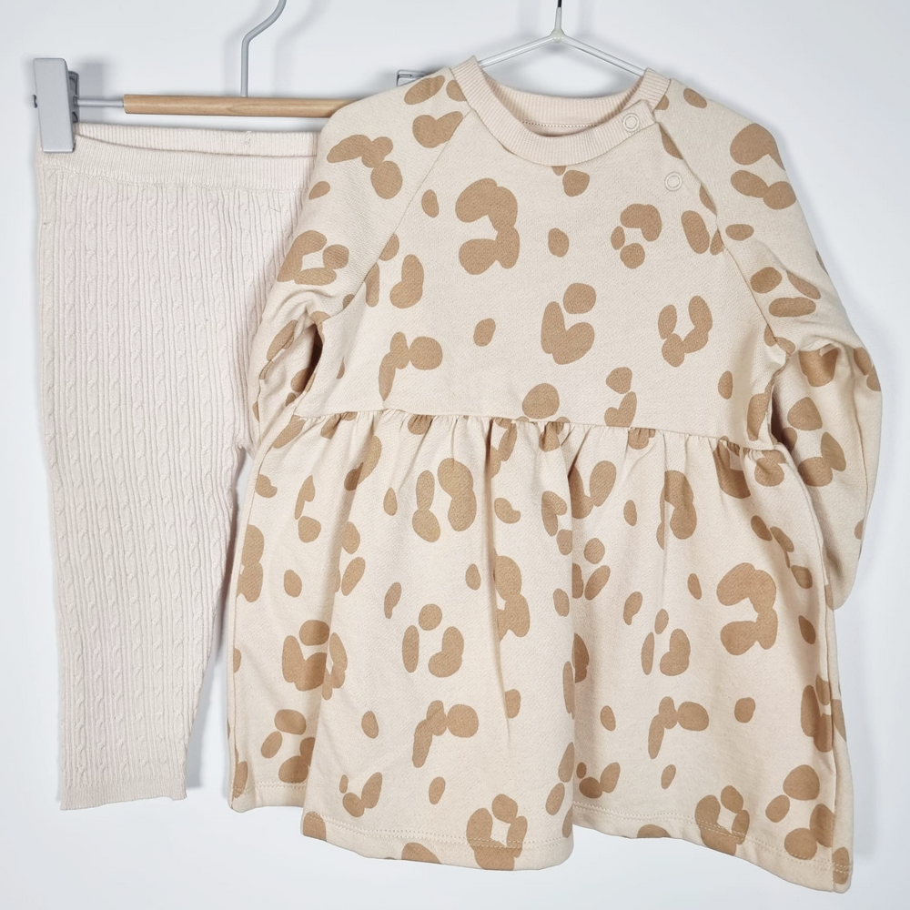 9-12M
Dress & Leggings