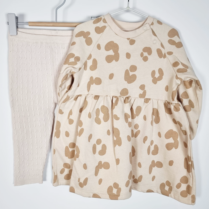 9-12M
Dress & Leggings