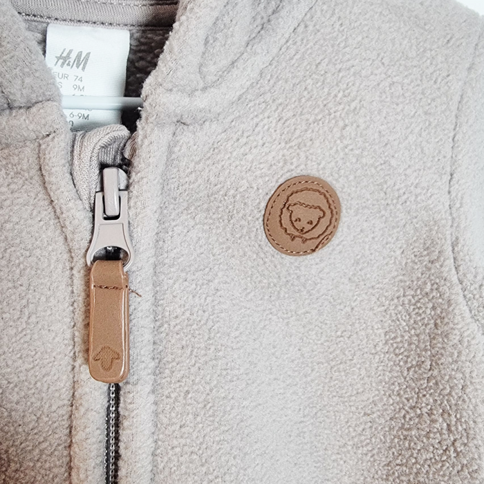 6-9M
Fleece All in One