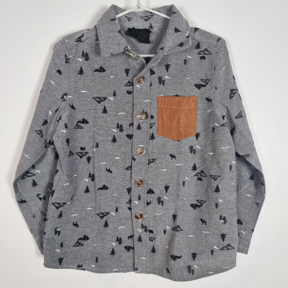 2Y
Grey Xmas Shirt