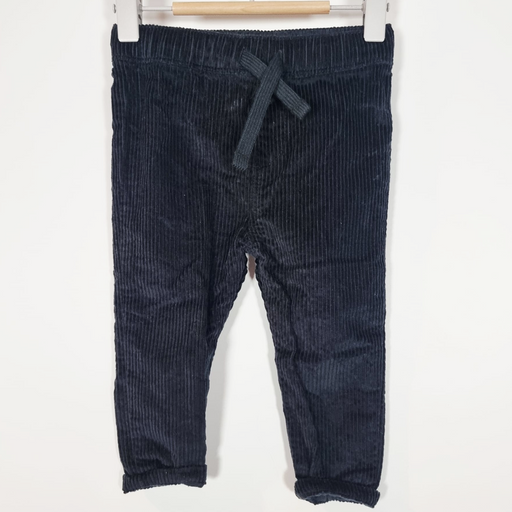 6-9M
Navy Corduroy Pants