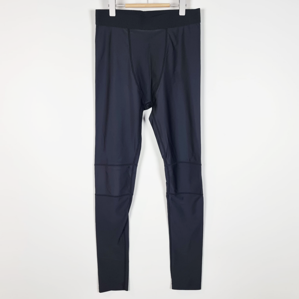 26" (11-12Y)
Base Layer Leggings