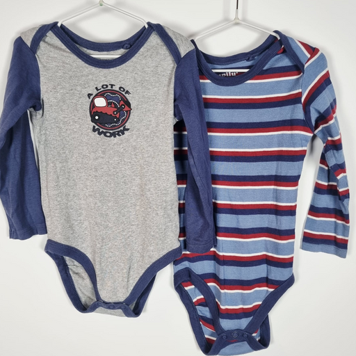 12-24M
4 x Machines at Work Bodysuits