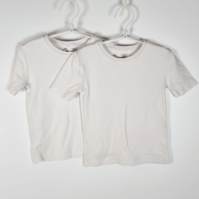 4-5Y
2 Thermal T-Shirts