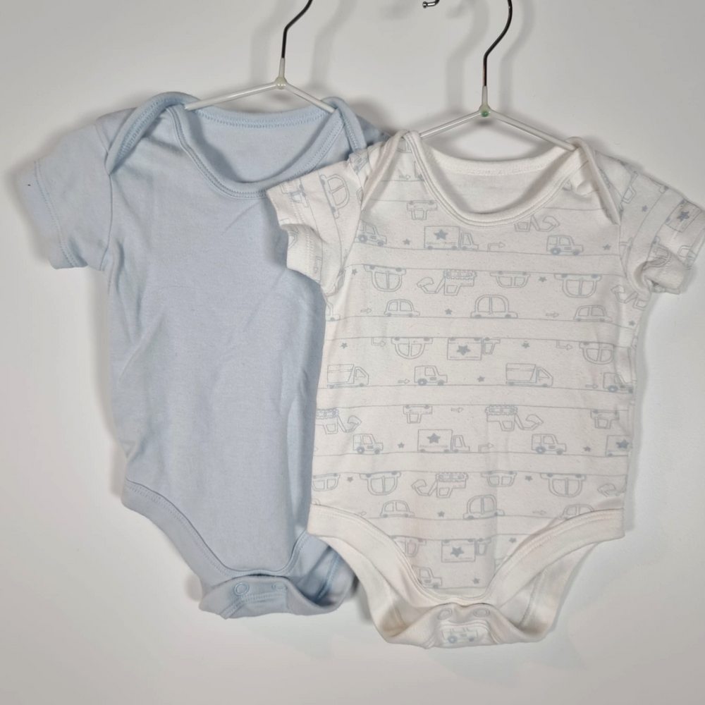 0-1M
4 x Vehicle Theme Bodysuits