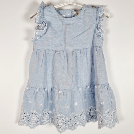 12-18M
Pretty Eyelet Dress