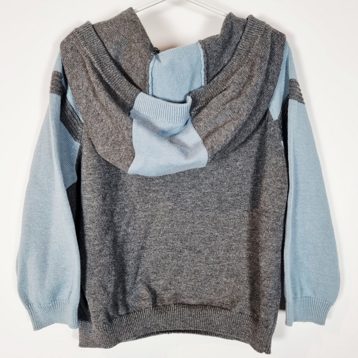 18-23M
Grey/Blue Hoodie