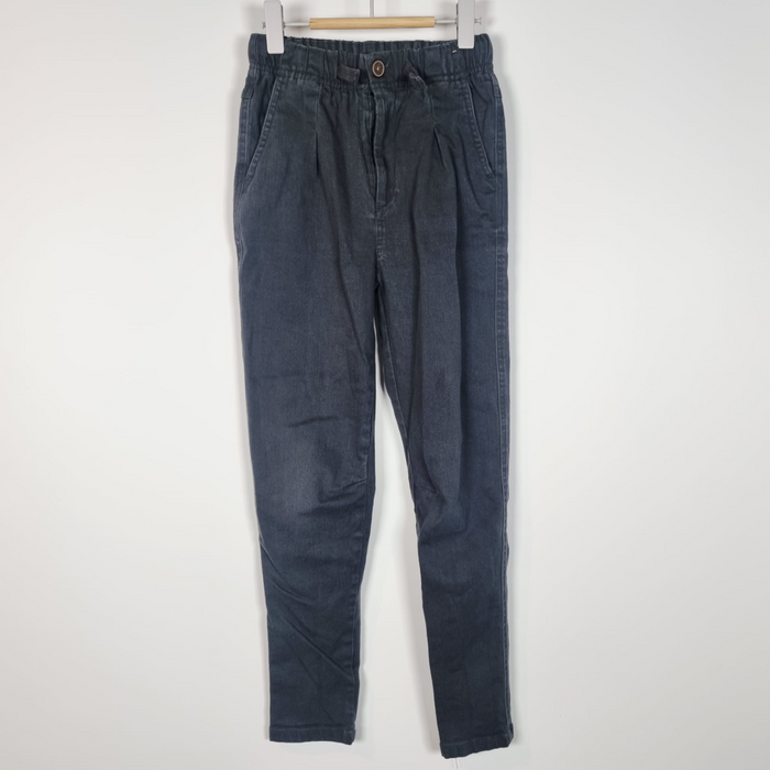 8-9Y
Grey Pants